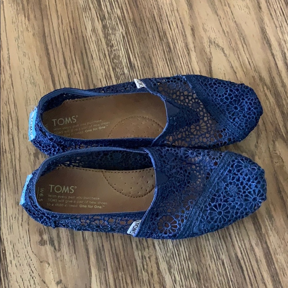Navy Toms! With floral lace!